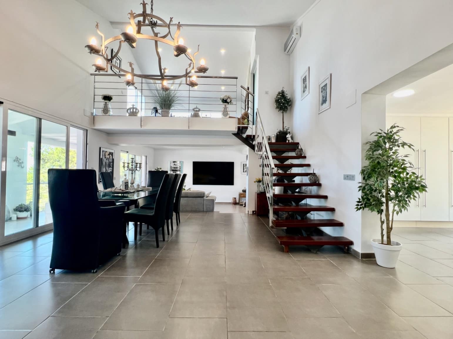 4 quarto Moradia para venda em Javea / Xabia com piscina garagem - 1 799 000 € (Ref: 9866206)