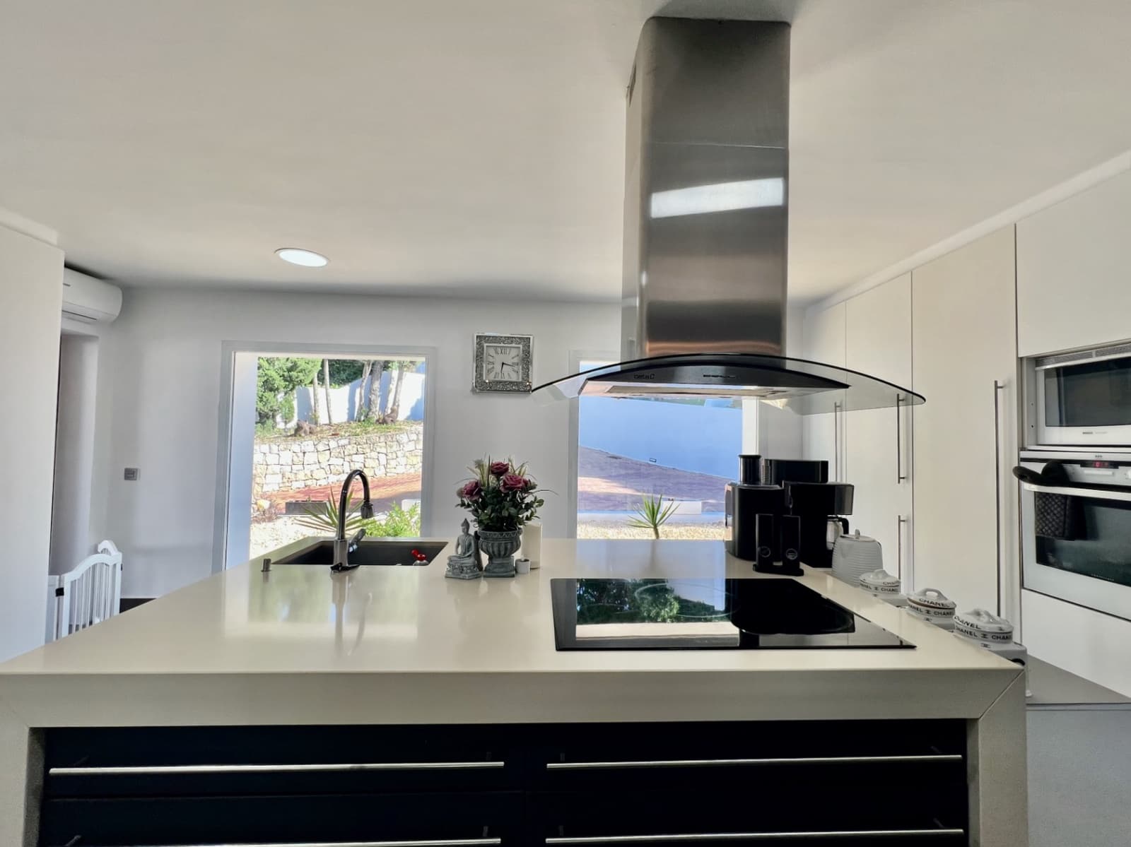 4 quarto Moradia para venda em Javea / Xabia com piscina garagem - 1 799 000 € (Ref: 9866206)