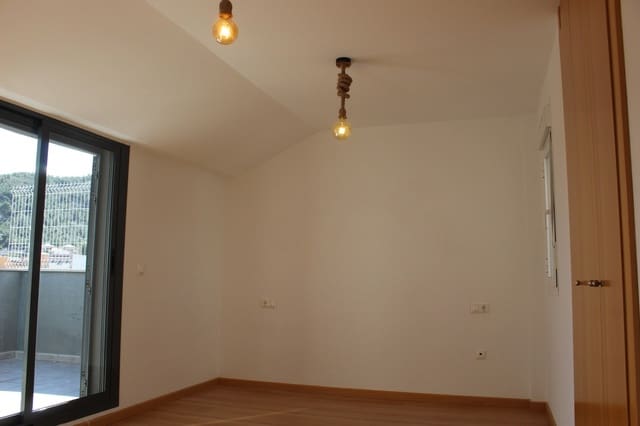 4 chambre Penthouse à vendre à Pedreguer avec piscine - 289 000 € (Ref: 9882632)