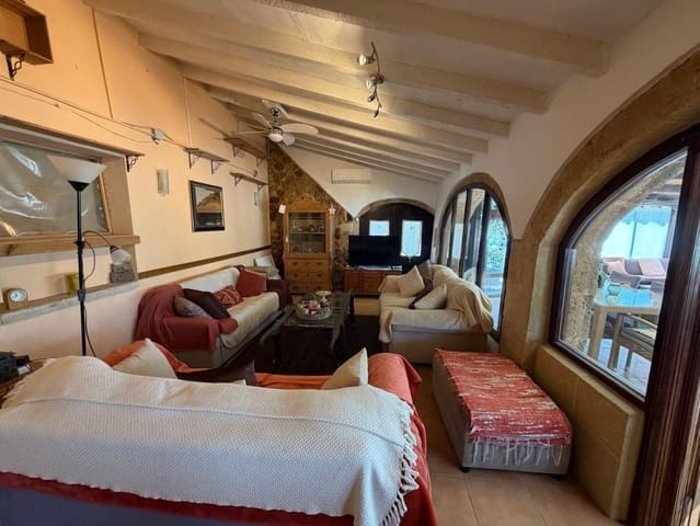 3 soverom Villa til salgs i Centro ciudad, Javea / Xàbia med svømmebasseng garasje - € 375 000 (Ref: 9883600)
