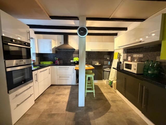3 soverom Villa til salgs i Centro ciudad, Javea / Xàbia med svømmebasseng garasje - € 375 000 (Ref: 9883600)