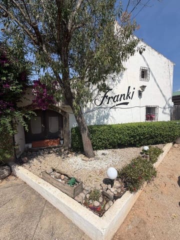 3 soverom Villa til salgs i Centro ciudad, Javea / Xàbia med svømmebasseng garasje - € 375 000 (Ref: 9883600)