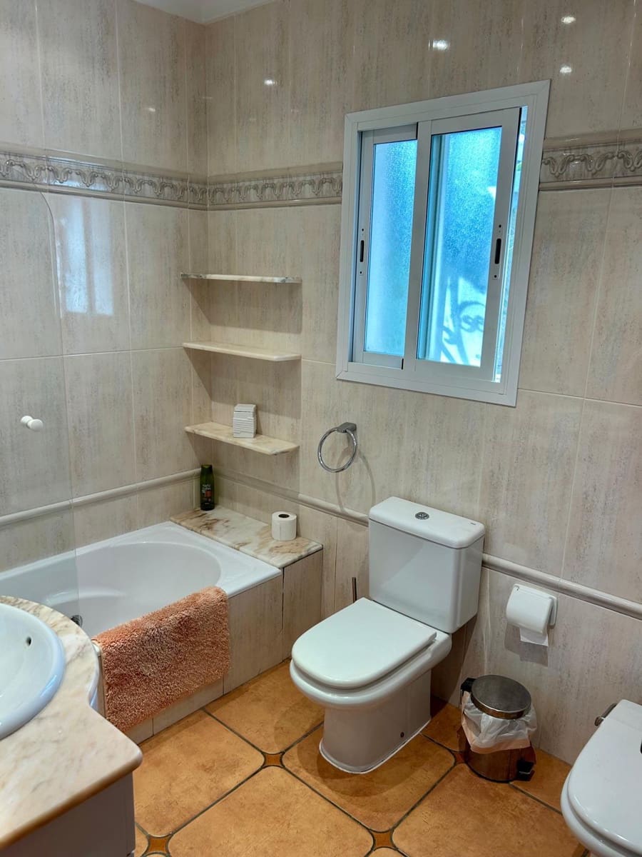 4 sovrum Villa till salu i Denia med pool garage - 695 000 € (Ref: 9891240)