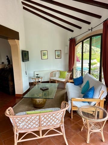 4 sovrum Villa till salu i Dénia med pool garage - 695 000 € (Ref: 9891240)