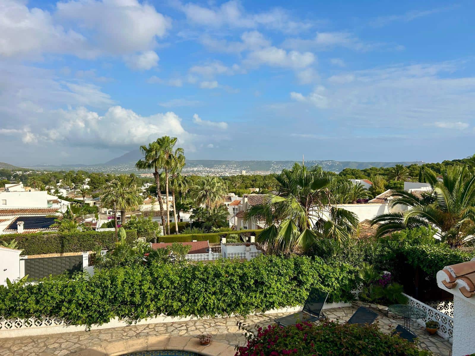 4 sovrum Villa till salu i Denia med pool garage - 695 000 € (Ref: 9891240)