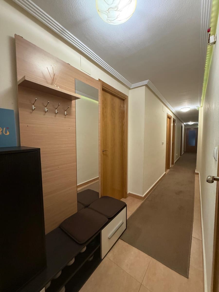 3 bedroom Flat for sale in Pedreguer with pool - € 240,000 (Ref: 9905281)