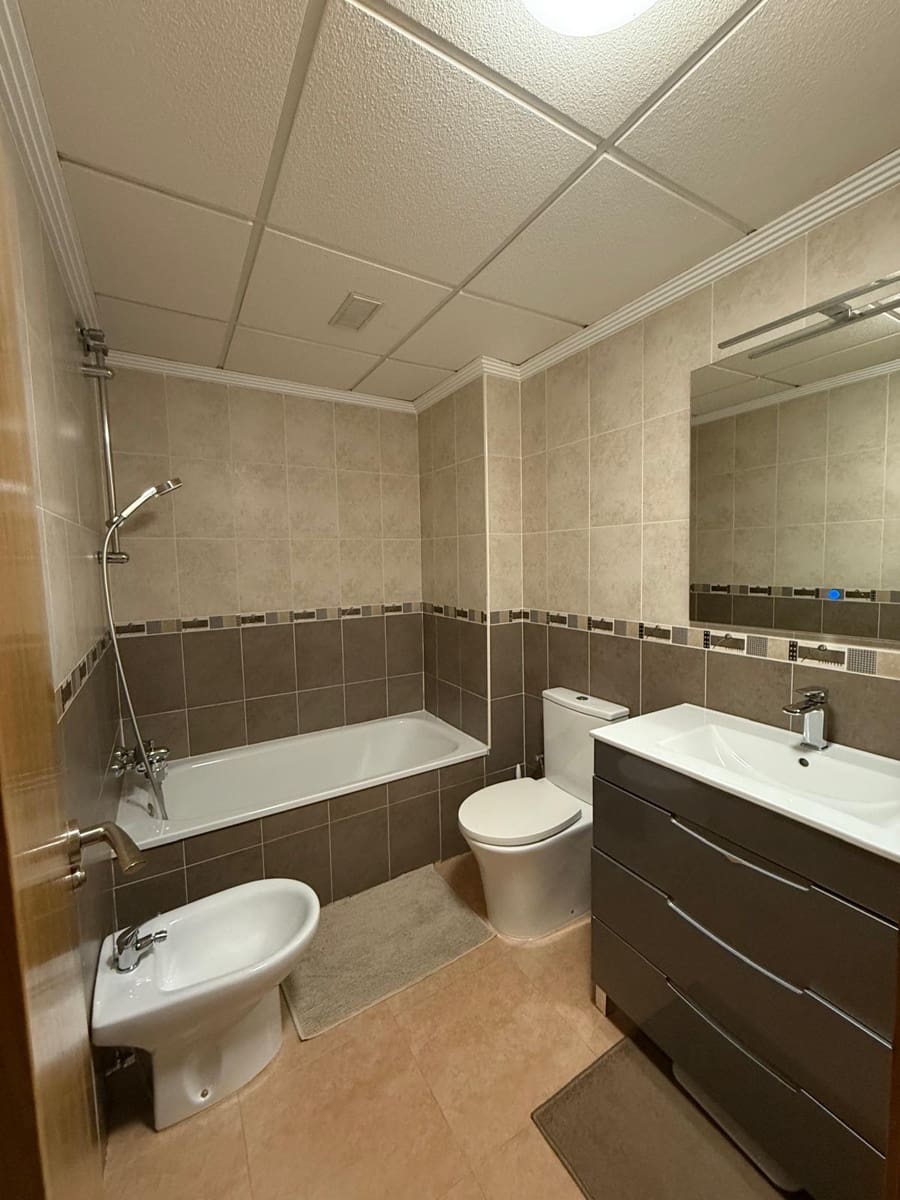 3 bedroom Flat for sale in Pedreguer with pool - € 240,000 (Ref: 9905281)