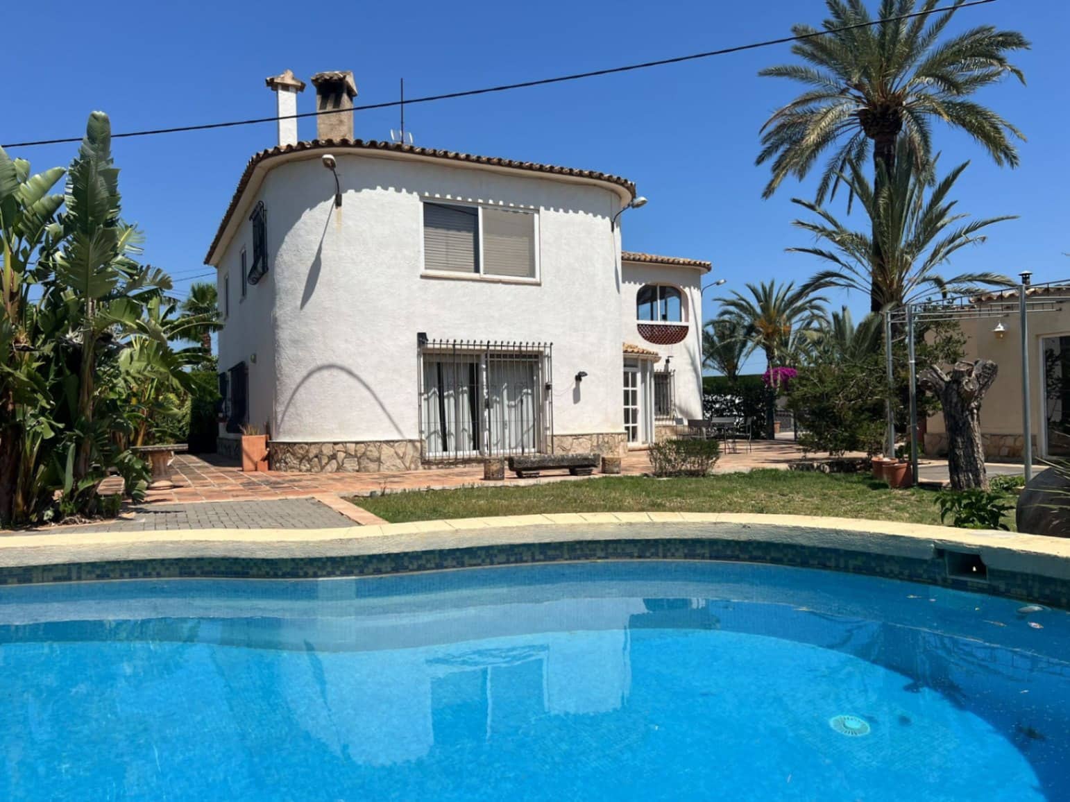 7 bedroom Villa for sale in Pedreguer with pool garage - € 550,000 (Ref: 9911989)