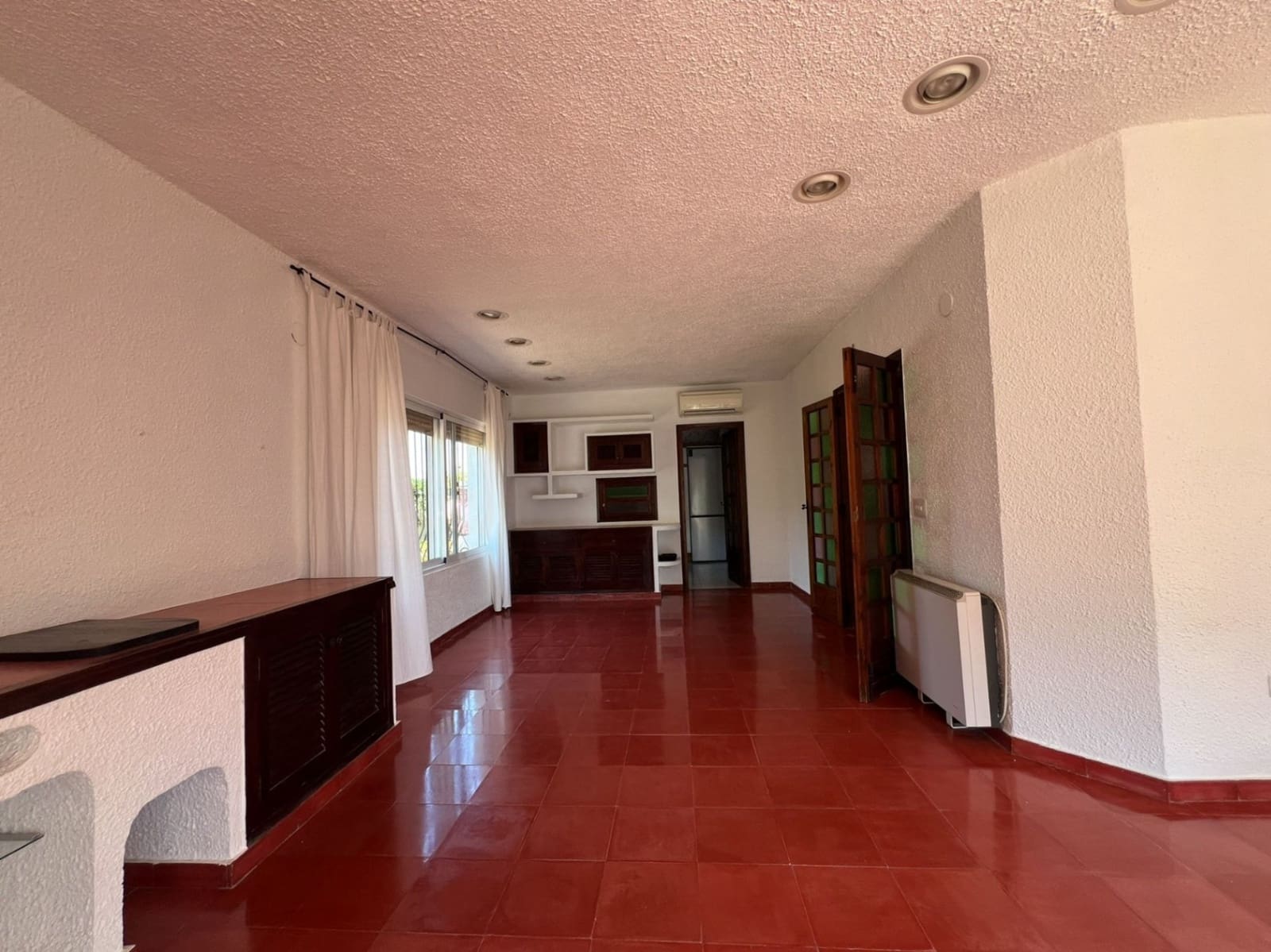 7 bedroom Villa for sale in Pedreguer with pool garage - € 550,000 (Ref: 9911989)