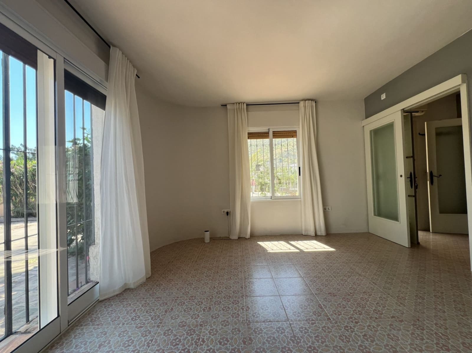 7 bedroom Villa for sale in Pedreguer with pool garage - € 550,000 (Ref: 9911989)