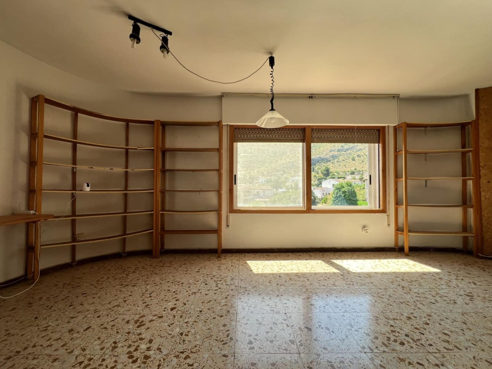 7 bedroom Villa for sale in Pedreguer with pool garage - € 550,000 (Ref: 9911989)