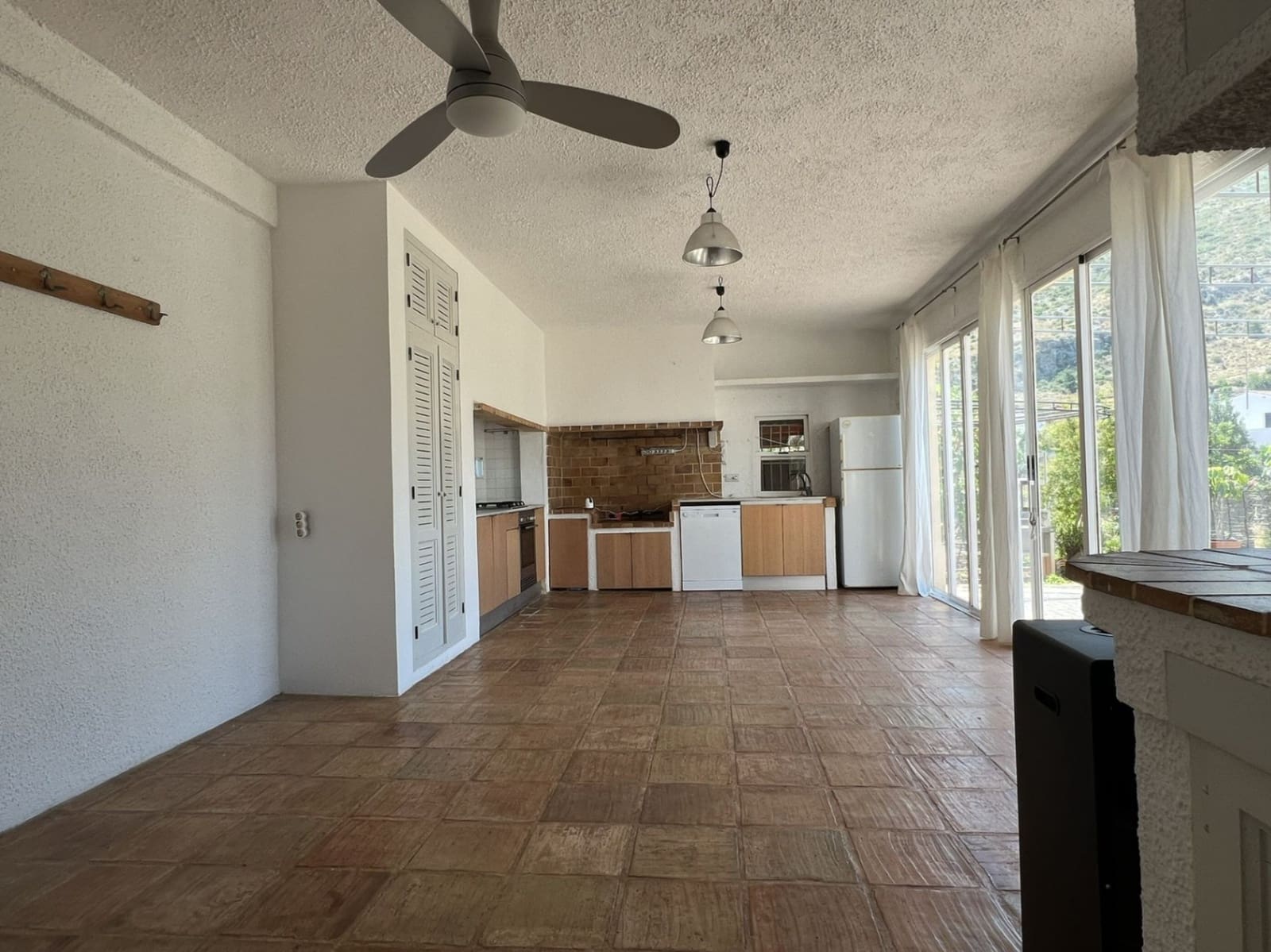 7 bedroom Villa for sale in Pedreguer with pool garage - € 550,000 (Ref: 9911989)