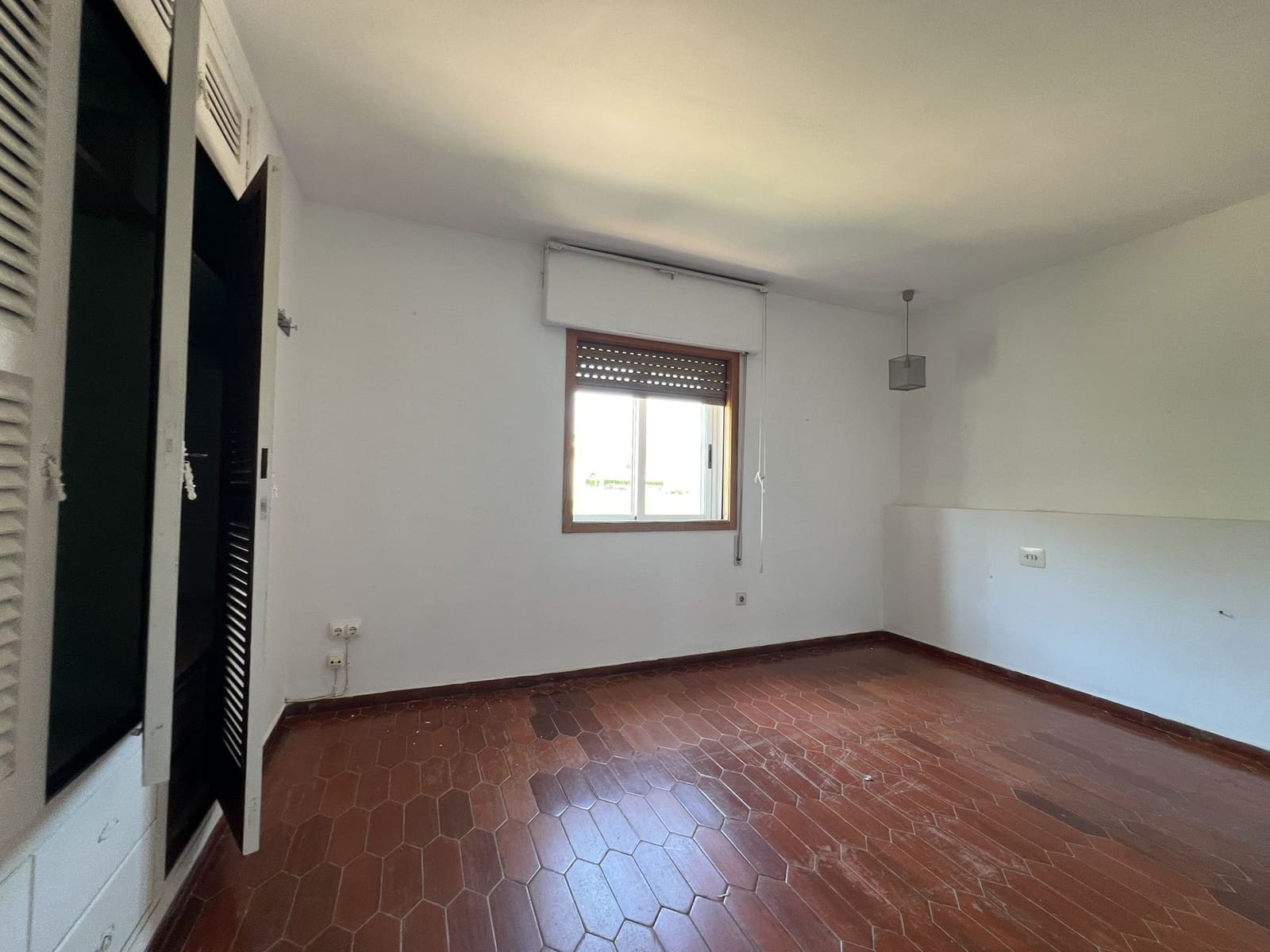 7 bedroom Villa for sale in Pedreguer with pool garage - € 550,000 (Ref: 9911989)