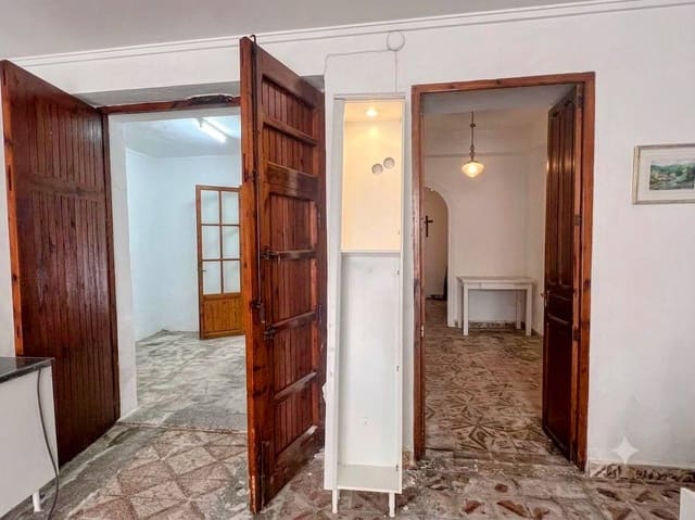 Casa em Banda para venda em Ondara com garagem - 160 000 € (Ref: 9946754)