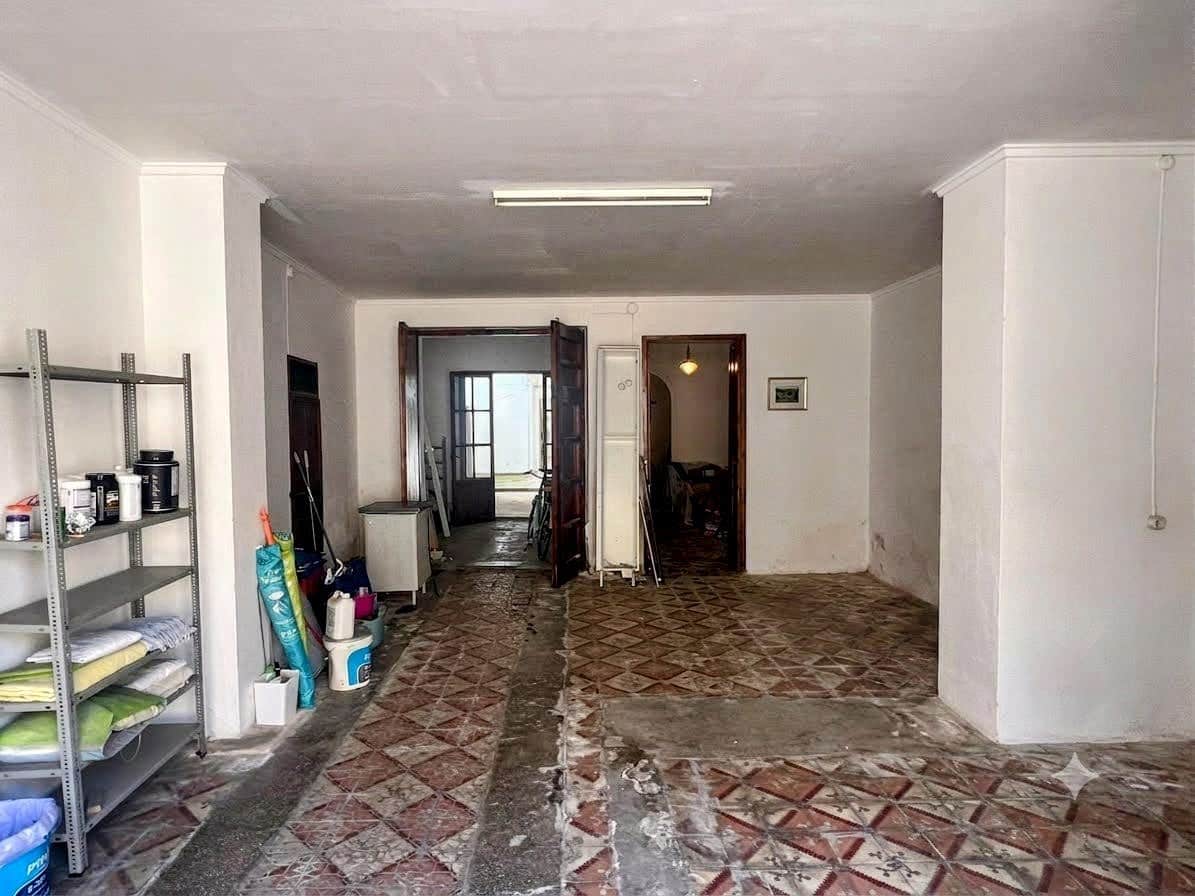 Casa em Banda para venda em Ondara com garagem - 160 000 € (Ref: 9946754)