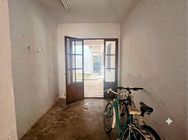 Casa em Banda para venda em Ondara com garagem - 160 000 € (Ref: 9946754)