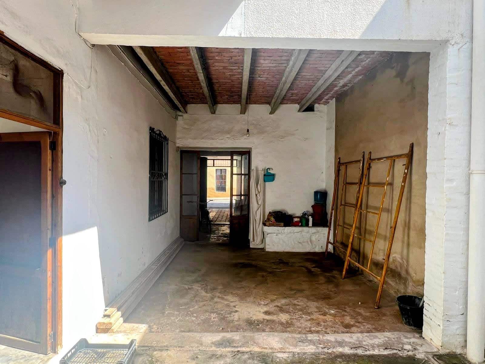 Casa em Banda para venda em Ondara com garagem - 160 000 € (Ref: 9946754)