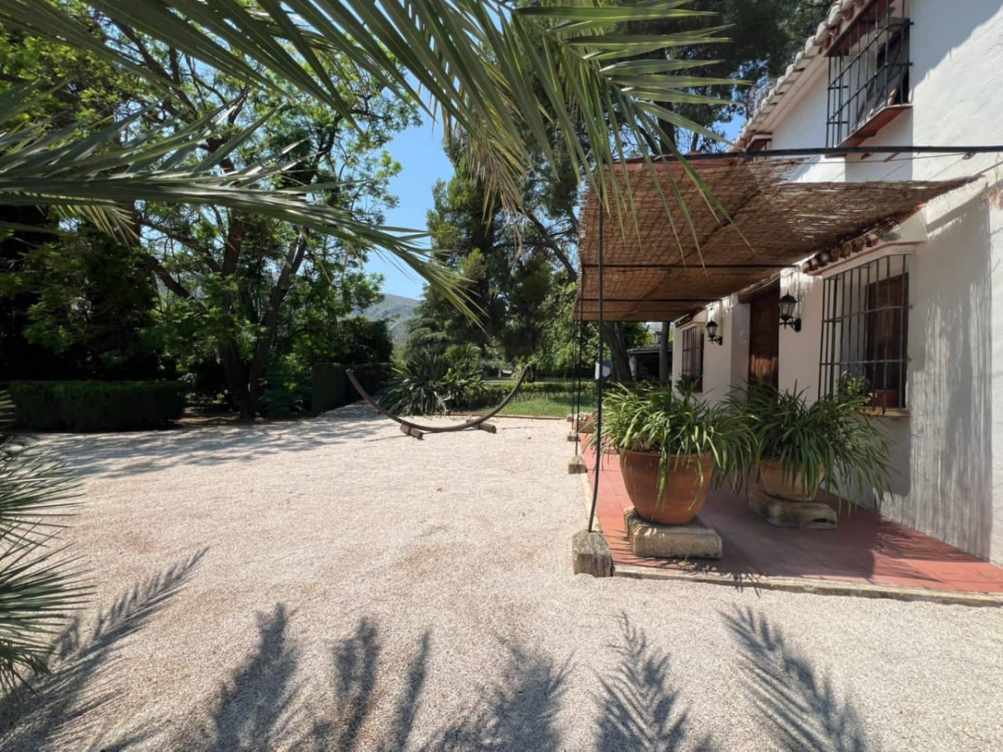Villa til salg i Pego med swimmingpool - € 950.000 (Ref: 9991504)