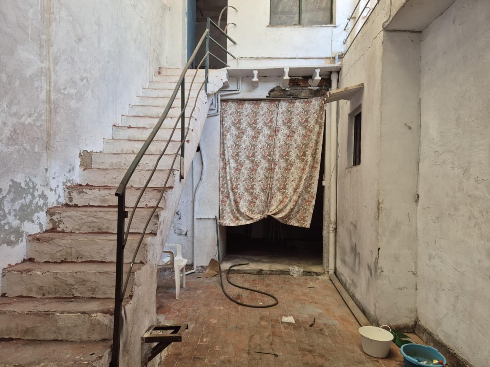 Hus til salgs i Pedreguer - € 150 000 (Ref: 9991850)