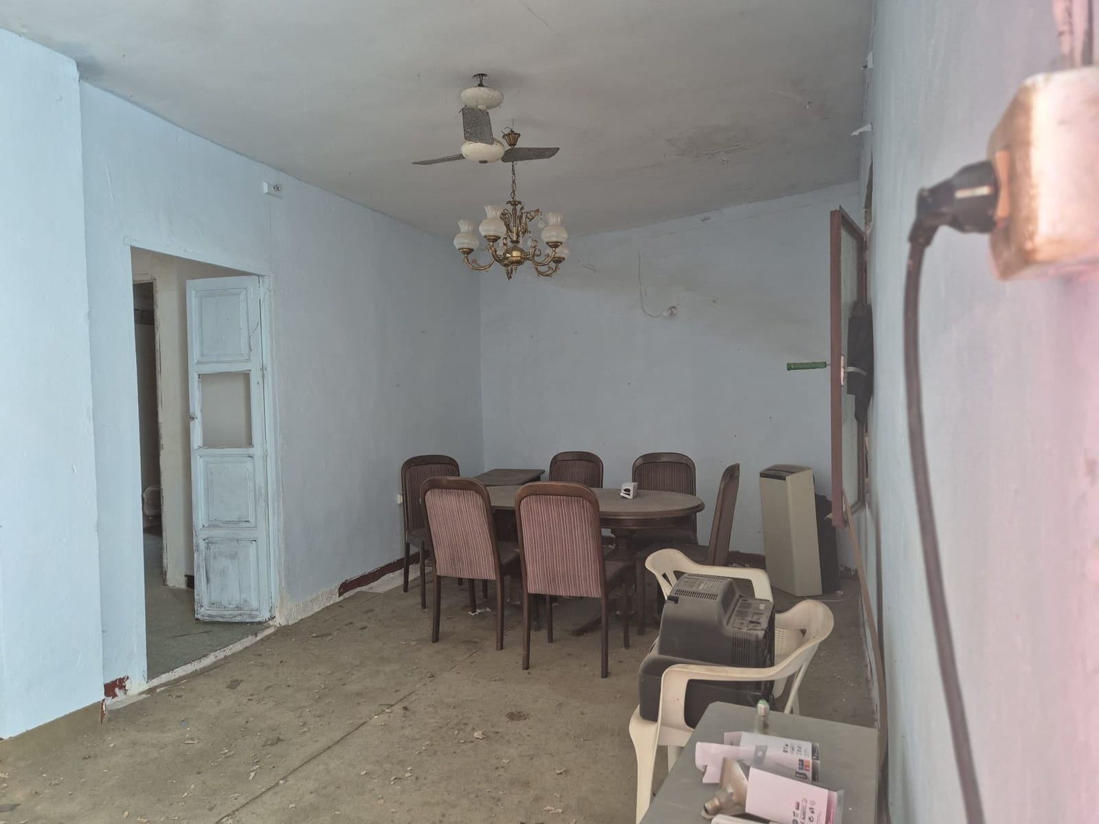 Hus til salgs i Pedreguer - € 150 000 (Ref: 9991850)