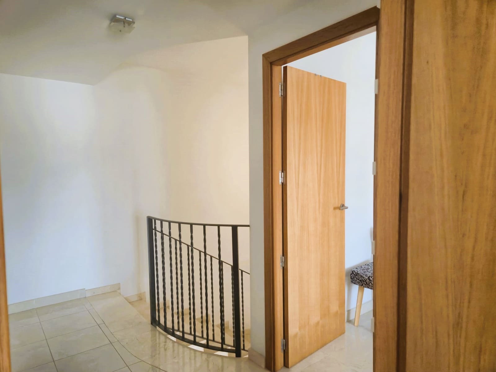 2 slaapkamer Appartement te huur in Pedreguer met garage - € 850 (Ref: 9993602)
