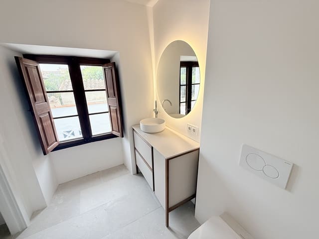 2 bedroom Finca/Country House for sale in Andratx - € 389,000 (Ref: 9325202)