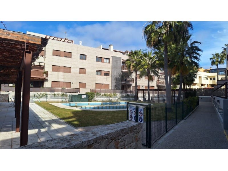 2 Zimmer Apartment zu verkaufen in Javea / Xabia mit Pool Garage - 650.000 € (Ref: 10023045)