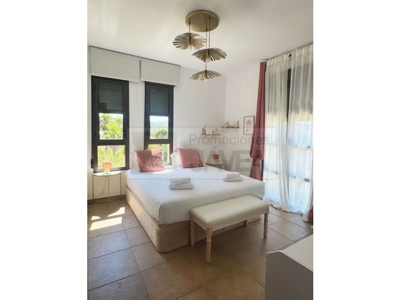 3 soveværelse Villa til salg i Javea / Xabia med swimmingpool - € 1.700.000 (Ref: 10023046)