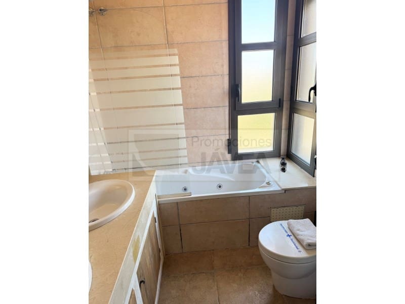 3 soveværelse Villa til salg i Javea / Xabia med swimmingpool - € 1.700.000 (Ref: 10023046)