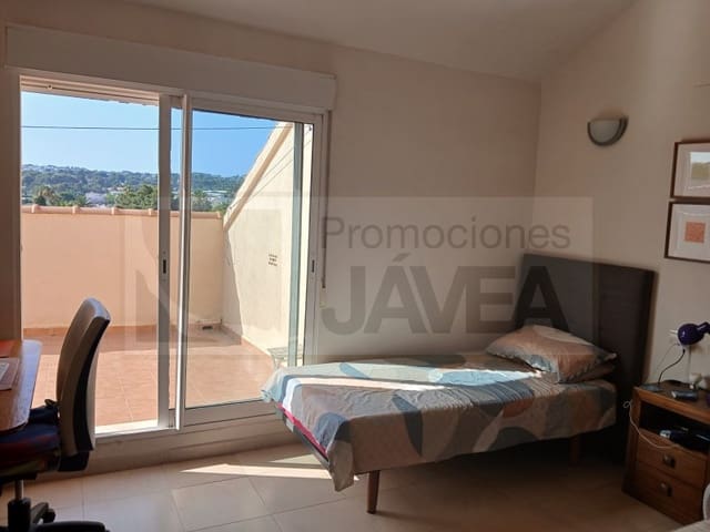 3 makuuhuone Huoneisto myytävänä paikassa Centro ciudad, Javea / Xàbia mukana uima-altaan 
autotalli - 465 000 € (Ref: 10042699)
