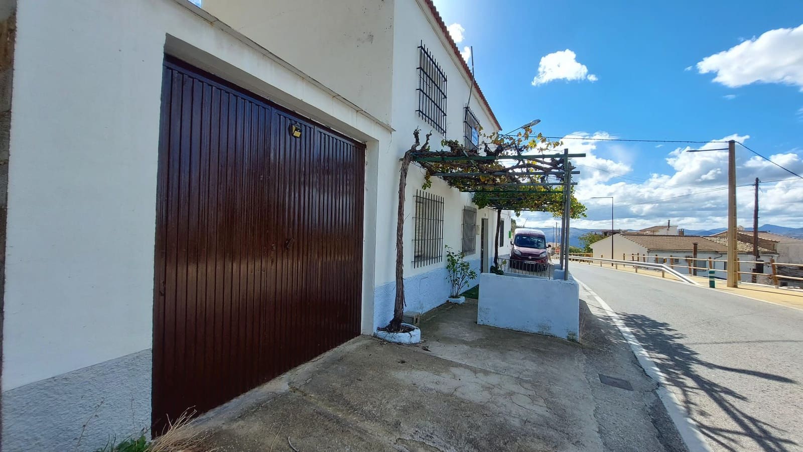 4 Zimmer Haus zu verkaufen in Quesada mit Garage - 60.000 € (Ref: 9462739)