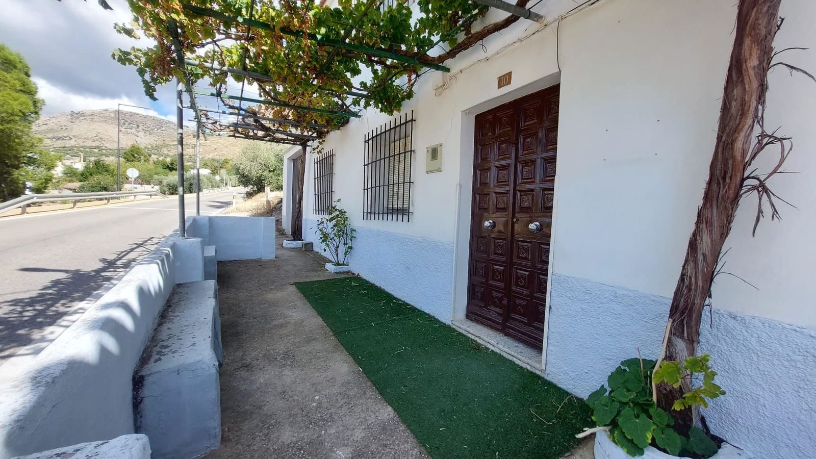 4 Zimmer Haus zu verkaufen in Quesada mit Garage - 60.000 € (Ref: 9462739)
