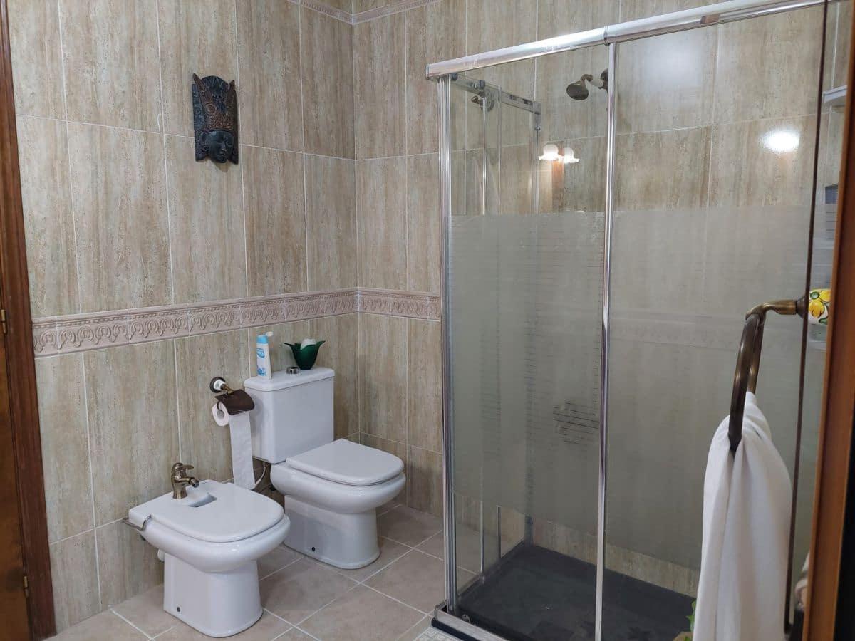 4 Zimmer Haus zu verkaufen in Quesada mit Garage - 220.000 € (Ref: 9462741)