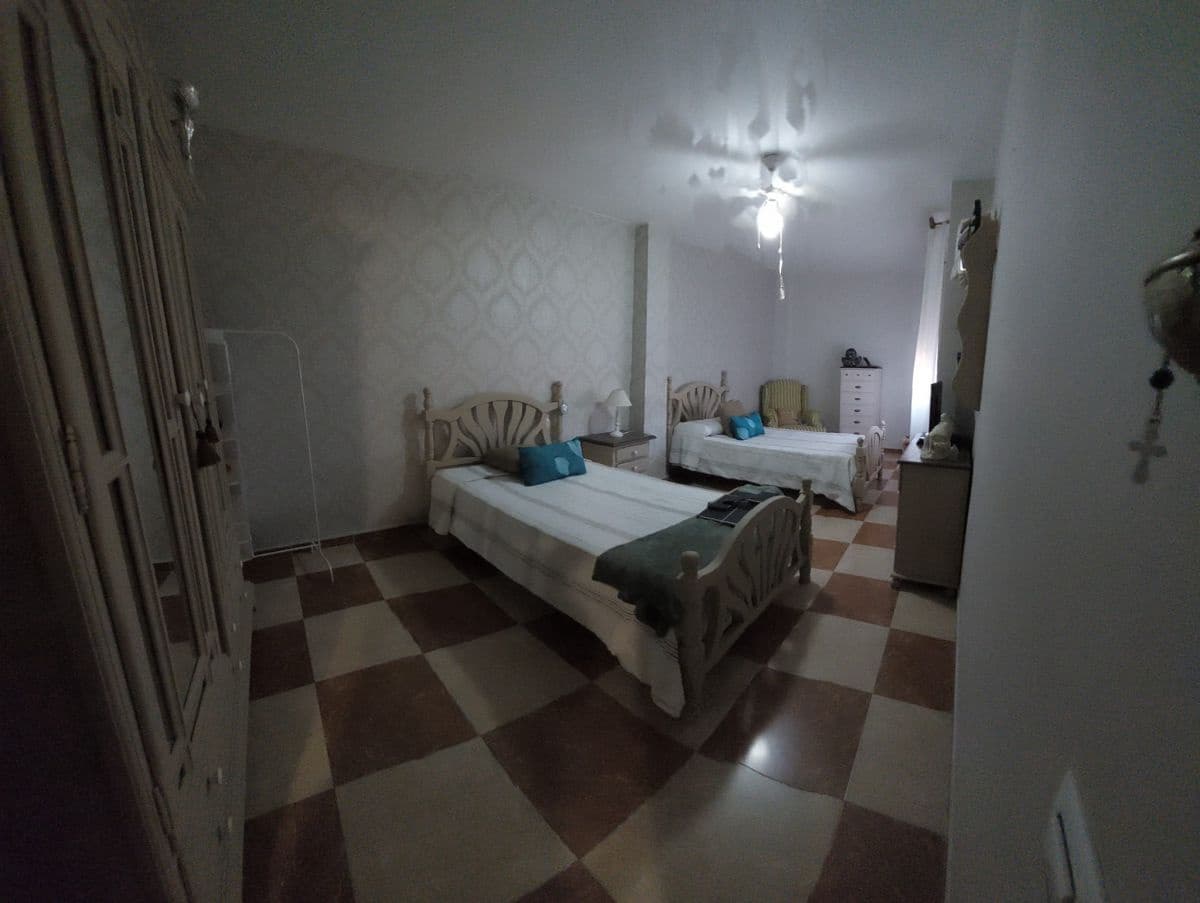 4 Zimmer Haus zu verkaufen in Quesada mit Garage - 220.000 € (Ref: 9462741)