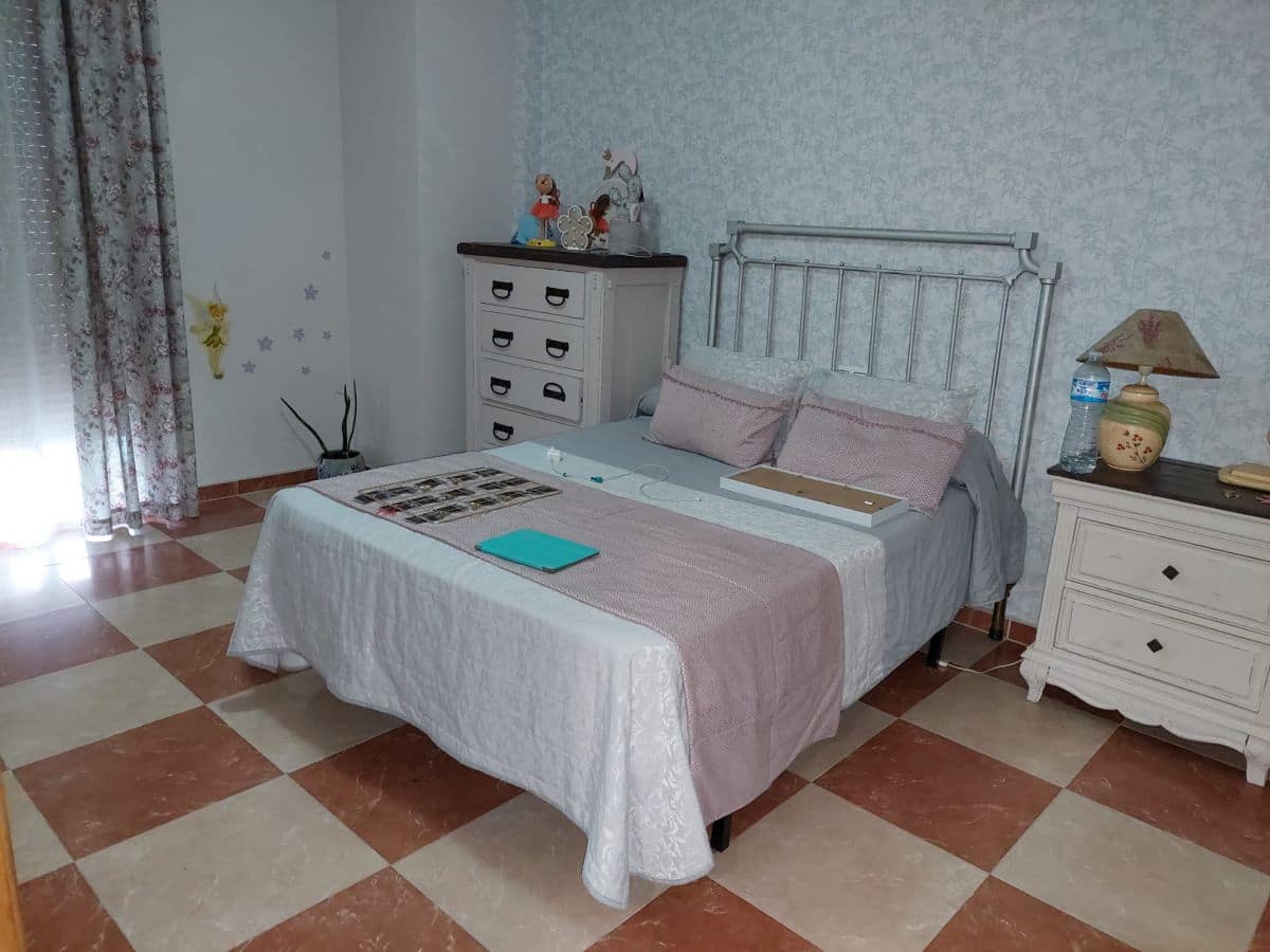 4 Zimmer Haus zu verkaufen in Quesada mit Garage - 220.000 € (Ref: 9462741)