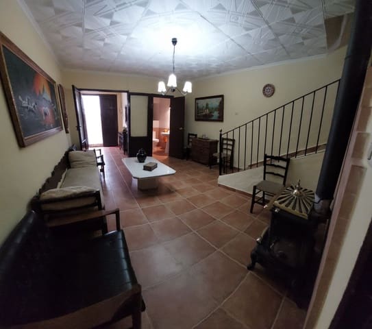 4 Zimmer Haus zu verkaufen in Quesada mit Garage - 51.000 € (Ref: 9462743)