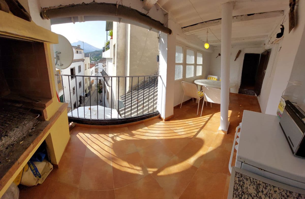 4 Zimmer Haus zu verkaufen in Quesada mit Garage - 51.000 € (Ref: 9462743)