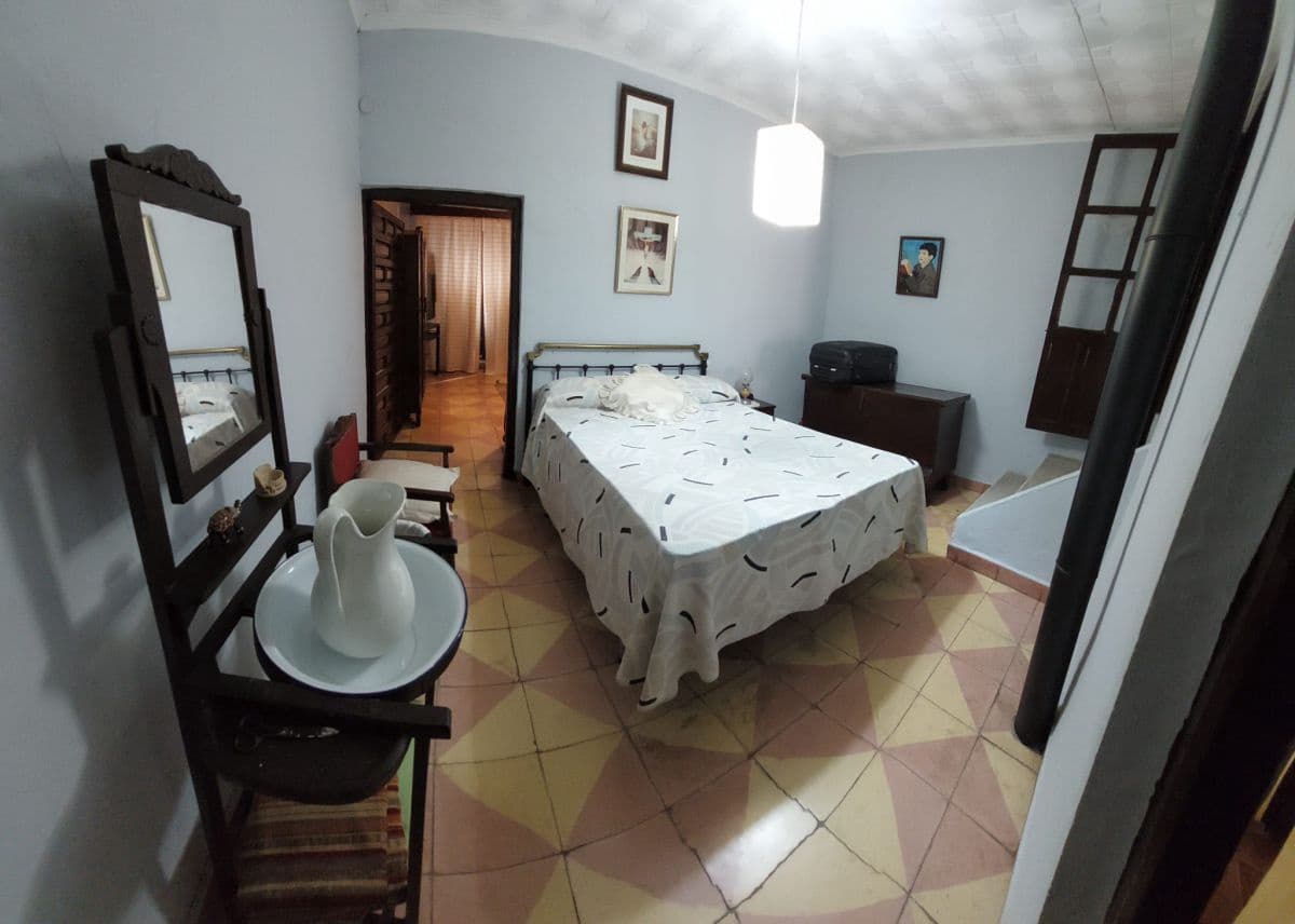 4 Zimmer Haus zu verkaufen in Quesada mit Garage - 51.000 € (Ref: 9462743)