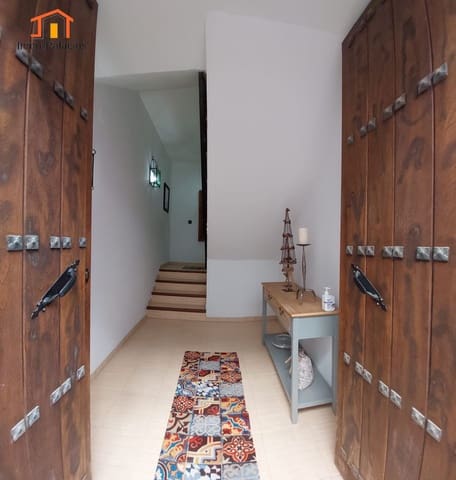 5 Zimmer Haus zu verkaufen in Quesada mit Garage - 200.000 € (Ref: 9462745)