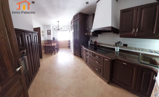 5 Zimmer Haus zu verkaufen in Quesada mit Garage - 200.000 € (Ref: 9462745)