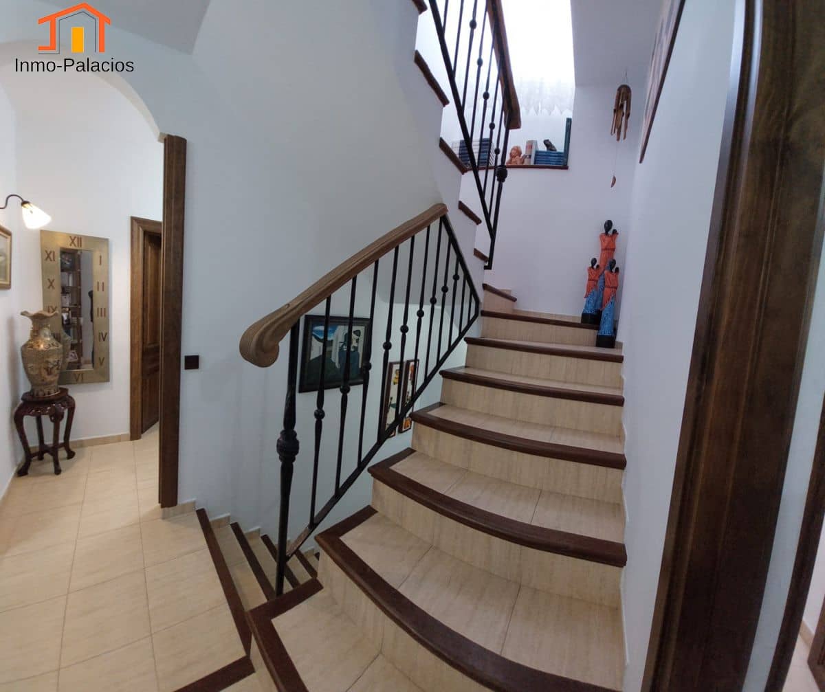 5 Zimmer Haus zu verkaufen in Quesada mit Garage - 200.000 € (Ref: 9462745)