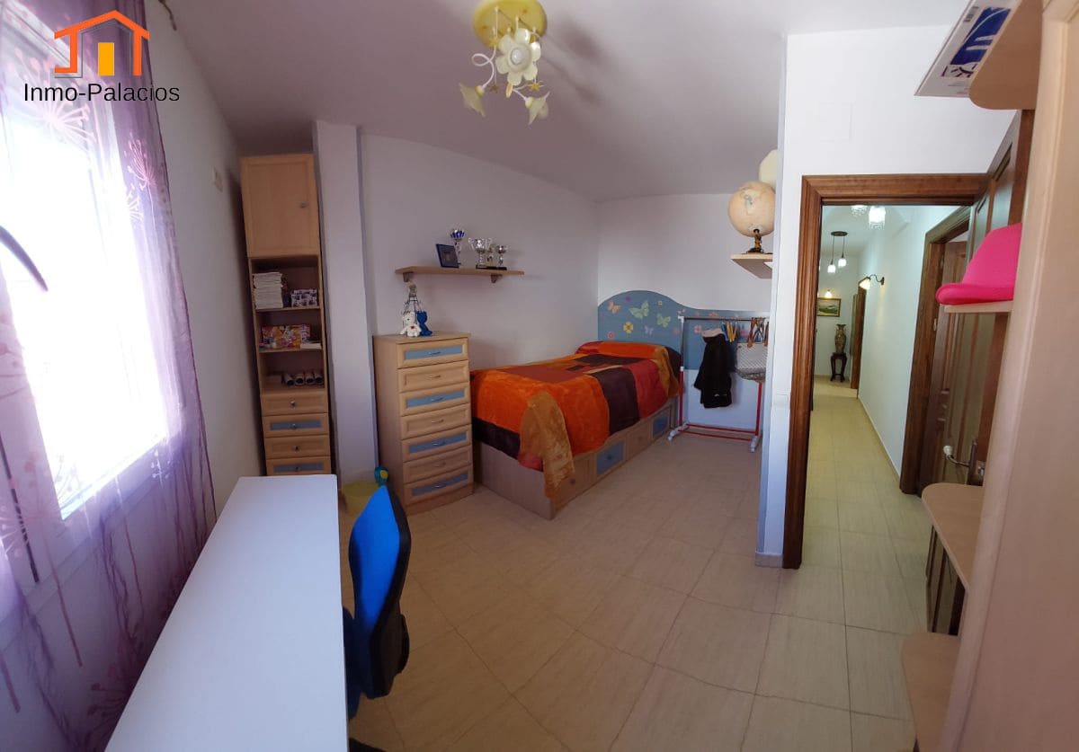 5 Zimmer Haus zu verkaufen in Quesada mit Garage - 200.000 € (Ref: 9462745)