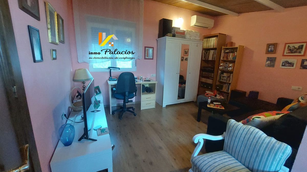 3 Zimmer Haus zu verkaufen in Quesada mit Garage - 150.000 € (Ref: 9462748)