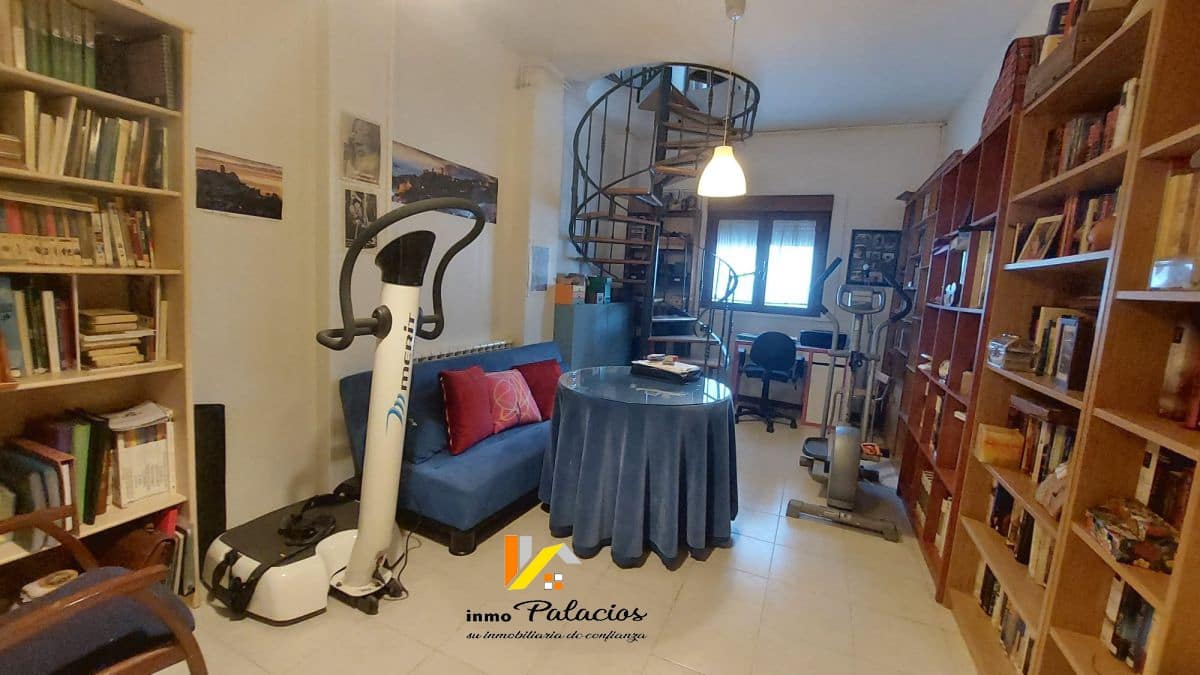 3 Zimmer Haus zu verkaufen in Quesada mit Garage - 150.000 € (Ref: 9462748)