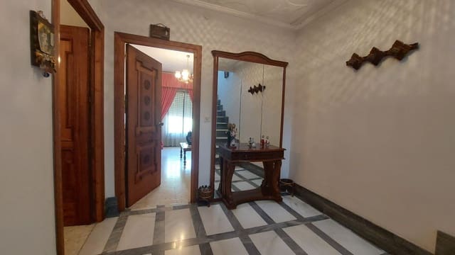 4 Zimmer Haus zu verkaufen in Quesada - 180.000 € (Ref: 9462751)