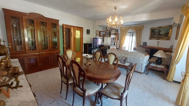 4 Zimmer Haus zu verkaufen in Quesada - 180.000 € (Ref: 9462751)