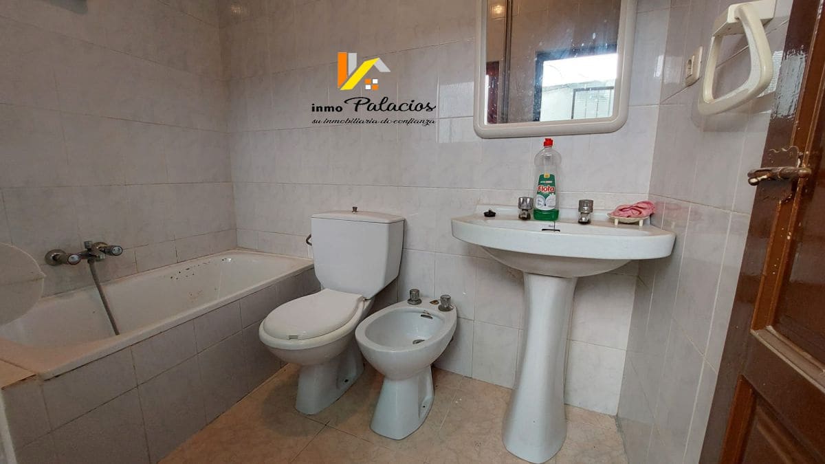 4 Zimmer Haus zu verkaufen in Quesada - 120.000 € (Ref: 9465416)