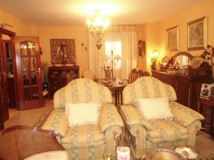 5 Zimmer Haus zu verkaufen in Quesada mit Garage - 220.000 € (Ref: 9465418)