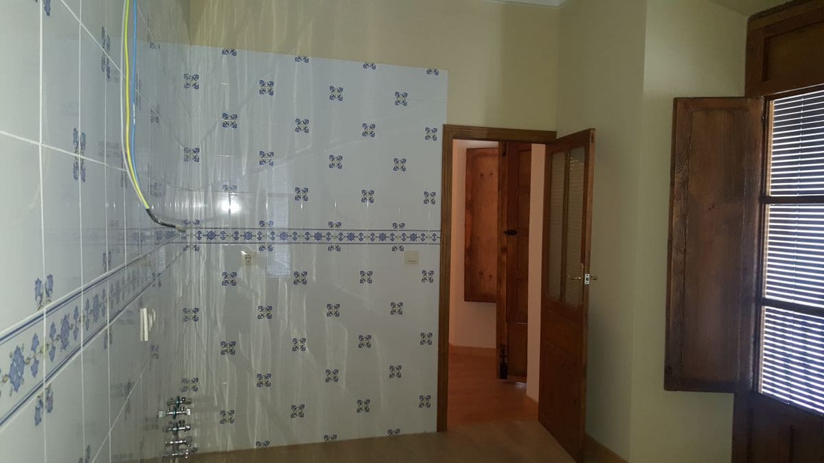 4 Zimmer Haus zu verkaufen in Quesada mit Garage - 160.000 € (Ref: 9465421)