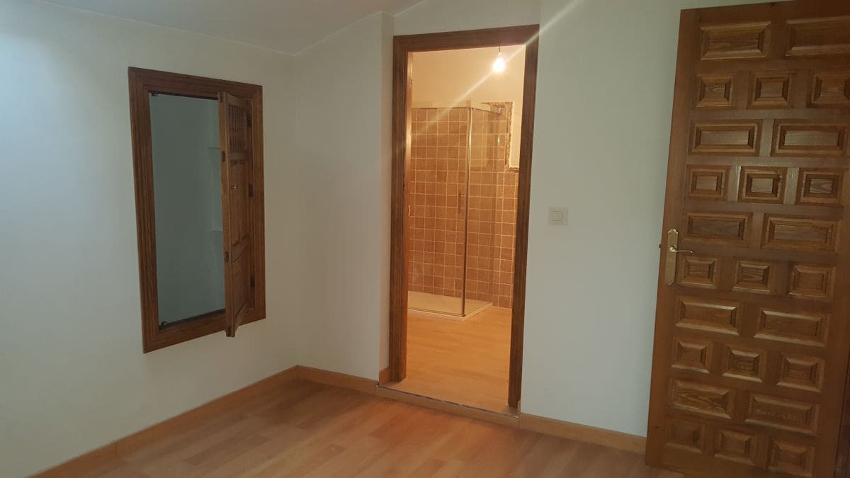 4 Zimmer Haus zu verkaufen in Quesada mit Garage - 160.000 € (Ref: 9465421)